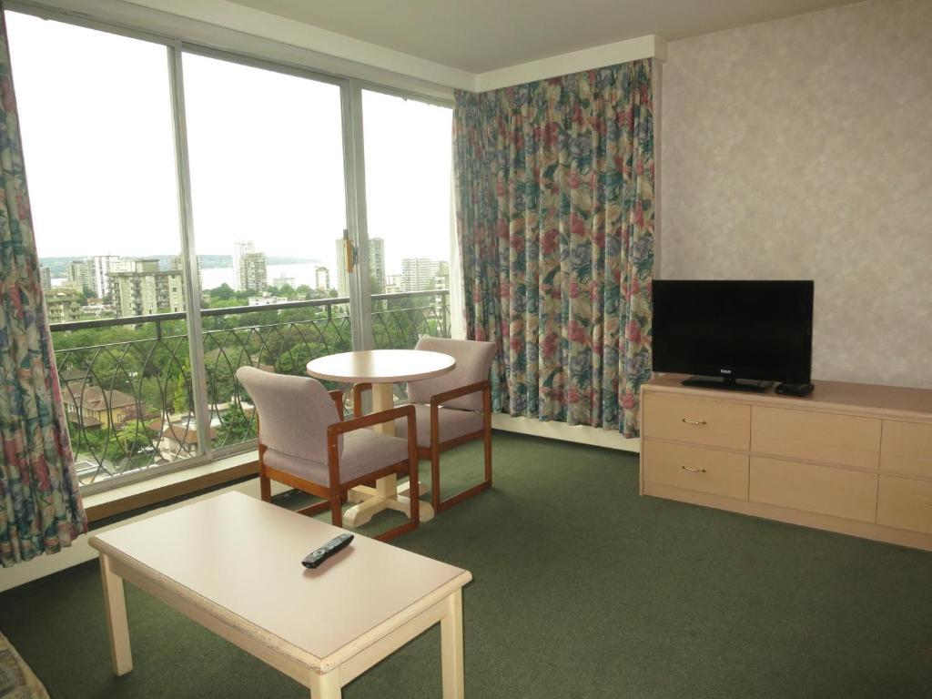 Tropicana Suite Hotel Βανκούβερ Δωμάτιο φωτογραφία